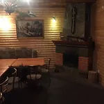 ゲストハウス сонячні карпати 4*