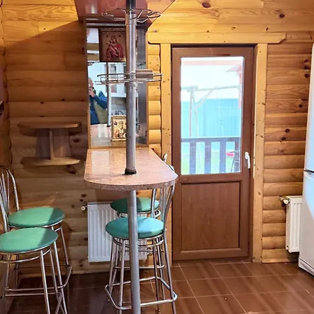 сонячні карпати 3*