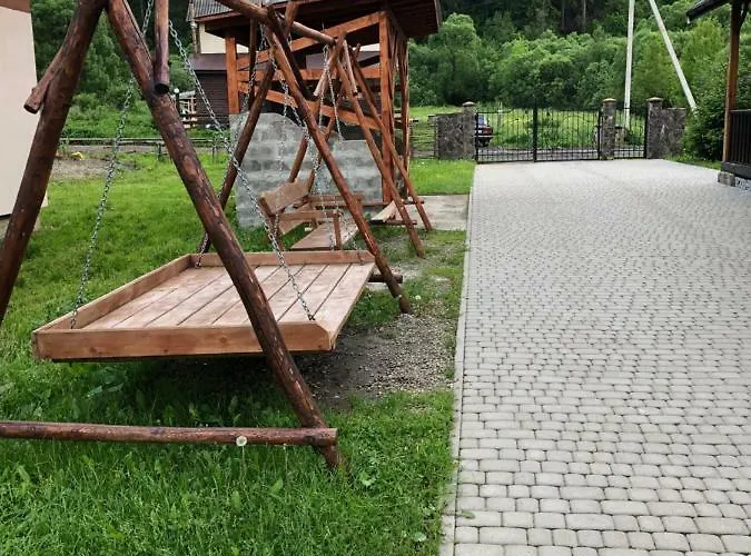 Konukevi сонячні карпати Slavske