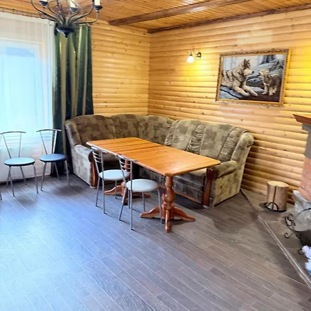 сонячні карпати بيت ضيافة سلافسكي