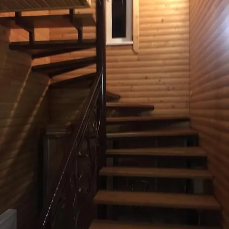 сонячні карпати بيت ضيافة سلافسكي